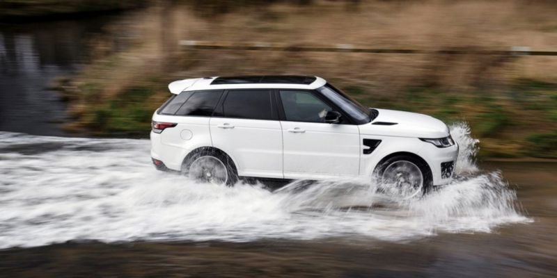 BMW i Jaguar Land Rover míří k elektromobilům, diesely už netáhnou