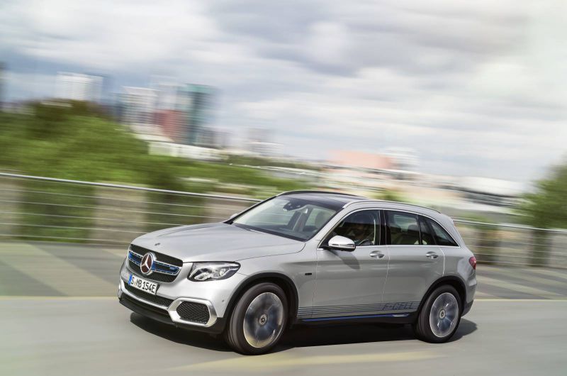 Mercedes dá do elektromobilů miliardy, svou pozici si pojistí i v USA